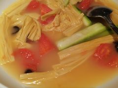 -汤城小厨•粤菜•靓汤(西直门凯德MALL店)