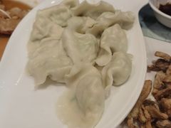 -黄家饺子东北特色菜馆(湖滨商业街店)