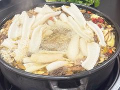 -江川野生菌火锅铜锅鱼(贵清火锅店)