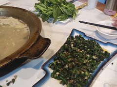 -颜氏双江清水鱼一养身火锅(磁器口店)