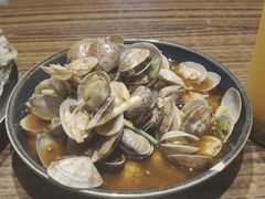 -蚝堡海鲜·威海菜·海肠捞饭·烧烤·亚洲吃蚝公司(幸福门店)