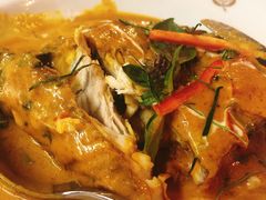 -Thai Pothong Restaurant