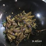 不烧不知道一烧吓一跳，茄子里面竟然有这么多料