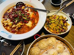 -隆喜元鱼汤包·海鲜(中联广场店)
