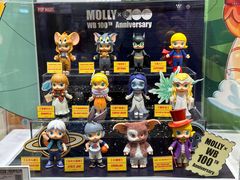 -泡泡玛特POPMART(上海环球港店)