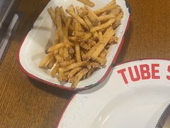 -Tube station站点比萨(王府井百货店)