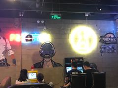 -未来战场·大空间VR·轰趴·团建(常营店)