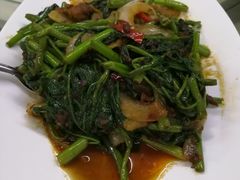 炒空心菜-量贩海鲜餐厅