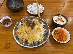 维吾尔族手抓饭-巴依老爷新疆美食(常营店)