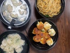 特色葱煎包-赵宝美煎包店