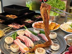 -哈哈碳都·牛肋条无限自助烤肉(宝龙店)