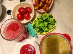 -汤城小厨•粤菜•靓汤(西直门凯德MALL店)