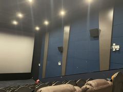 -鸿通城购物中心