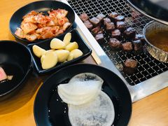 -肉甲韩国木炭烤肉(新壹街1店)