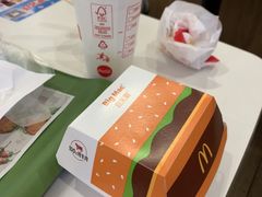 -麦当劳(凯德MALL太阳宫店)