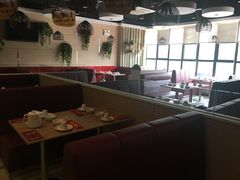 卡座-粤仔湾砂锅粥(广益哥伦布店)
