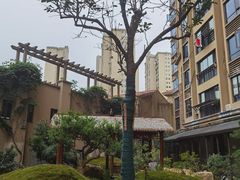 -忆江南·临江鱼馆