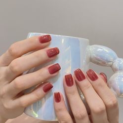 -花岐款式专研健康美甲沙龙