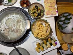 -喃喃椰·糟粕醋椰子鸡火锅(七堡花园店)