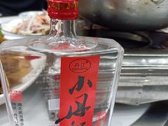 -丹水桥地锅鱼·翘嘴鲌·地方特色全鱼宴(丹江口大坝店)