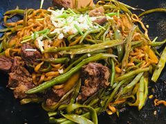 优质牛腩焖面-金豆角砂锅焖面(安贞店)
