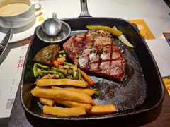 -半秋山西餐厅(巴南万达广场店)