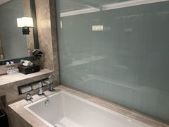 -上海宝华万豪酒店