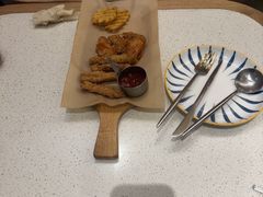 -必胜客(阿罗海店)