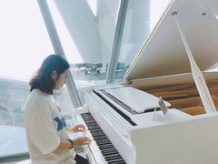 -广州塔卢特斯法国旋转餐厅