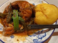 -小火炕铁锅炖鱼