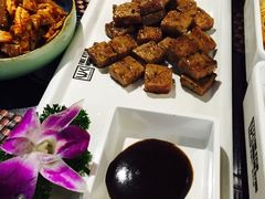 -HIHE Bistro·Oyster Bar(华熙live店)