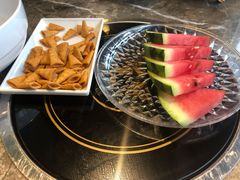 -三人行骨头王火锅(长寿店)