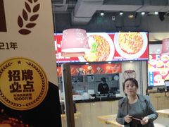-魔都三兄弟酸辣粉·蘸卤炸串(虹桥万科店)