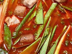 -黔有有贵州酸汤夺夺粉火锅(五味十字店)