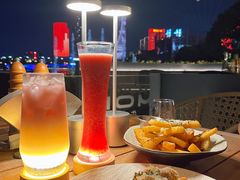 -MONICH牛排融合餐厅(和义大道购物中心店)