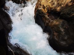 -华蓥山天意谷景区