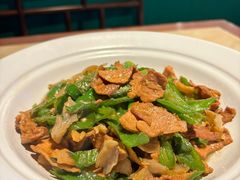 -佬麻雀·新湘菜(东方宝泰店)
