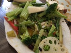 -一间楼牛羊肉泡馍馆(东一路店)