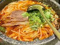 牛肉饵丝-浩海火燒雲傣家菜(静安芮欧店)