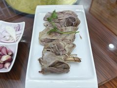 羊前夹-伊源鼎盛餐饮服务有限公司
