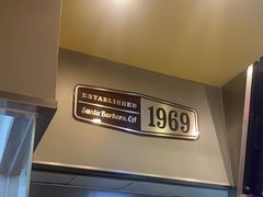 -The Habit Burger Grill 哈比特汉堡(爱琴海店)