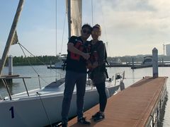 -上海滴水湖皇冠假日酒店