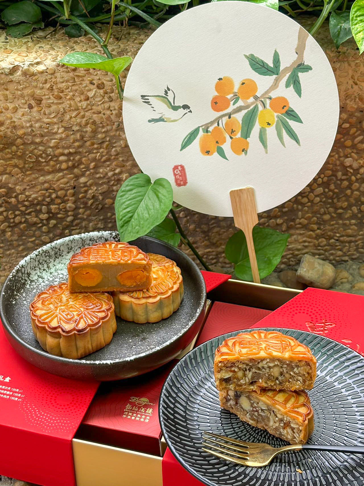 卧卧卧!龙的月饼今年太绝了吧!