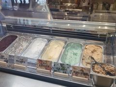 -极拉图·现制冰淇淋(大卫城店)