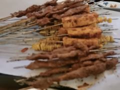 -六福烧烤酒馆(秦隆步行街店)