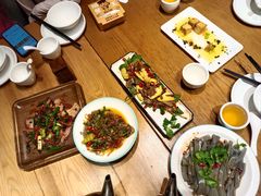 -隔壁老王·家常云南菜(花巷店)