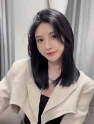 -3·3HAIR SALON