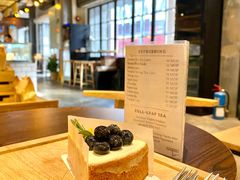 -Common Table · Brunch & Coffee