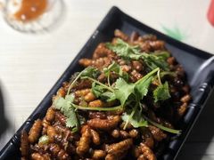 椒盐蚕蛹-正宗南铁拉叔沙煲螺·烧烤·秘制靓粥(南铁总店)