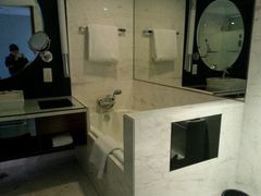 android_upload_pic-上海锦江汤臣洲际大酒店